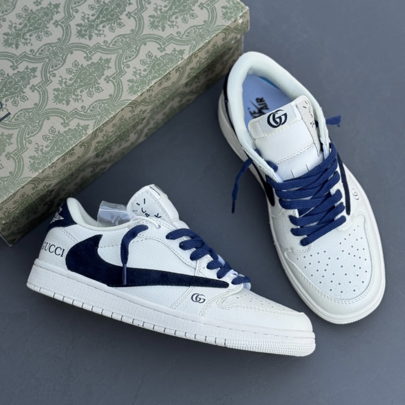 جردن 1 ترویس اسکات Nike Air Jordan 1Travis Scott 191
