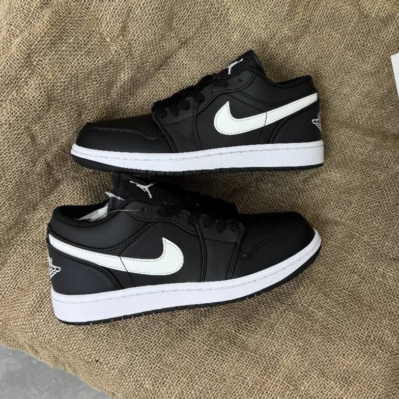 نایک ایر جردن وانNike Air Jordan One 207