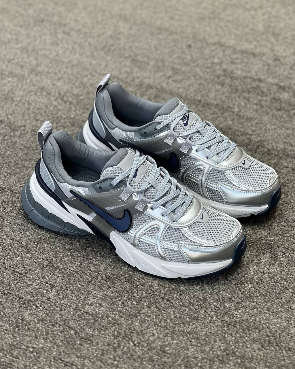 نایک وی تو کی ران Nike v2k run کد 11519