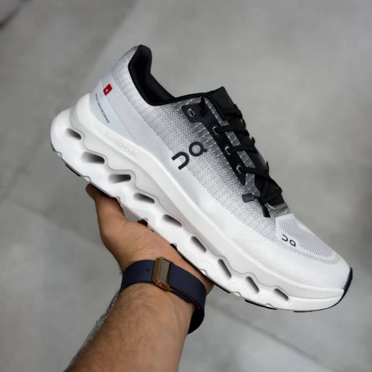 آن رانینگ کیو سی QC On Running – CloudTec Phase 255